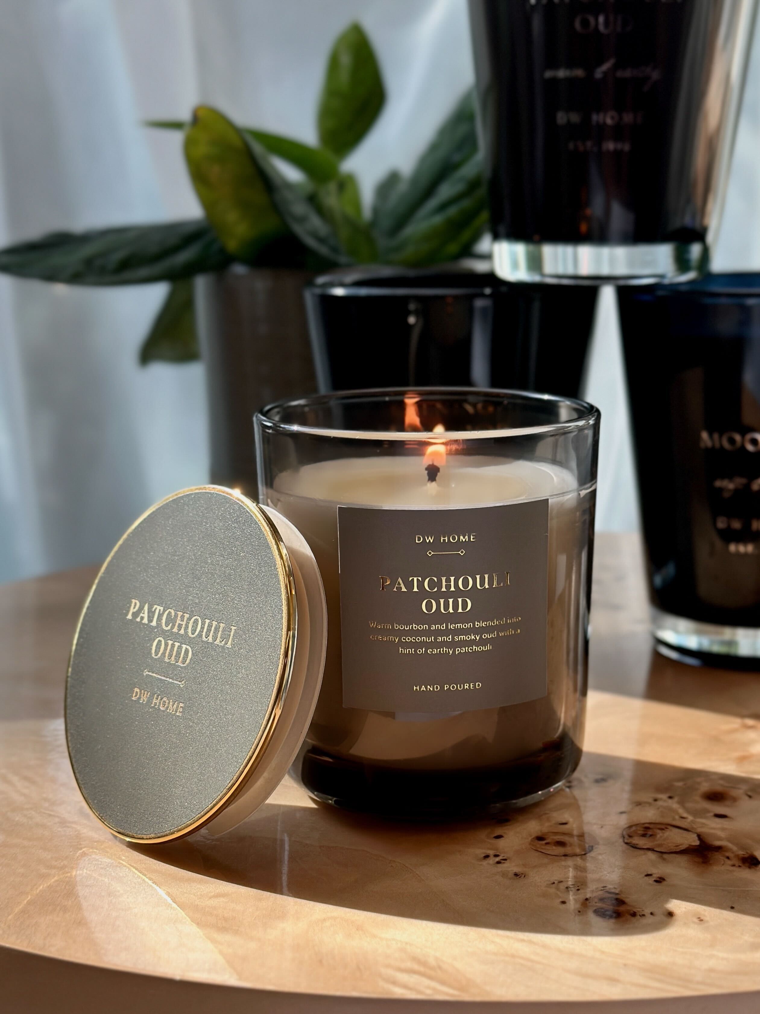 Patchouli Oud Cnalde Single Wick thumbnail